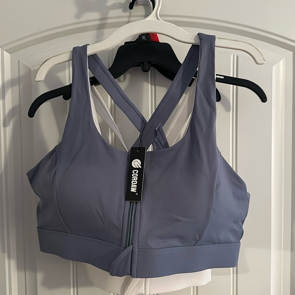 Racer back sports bra
